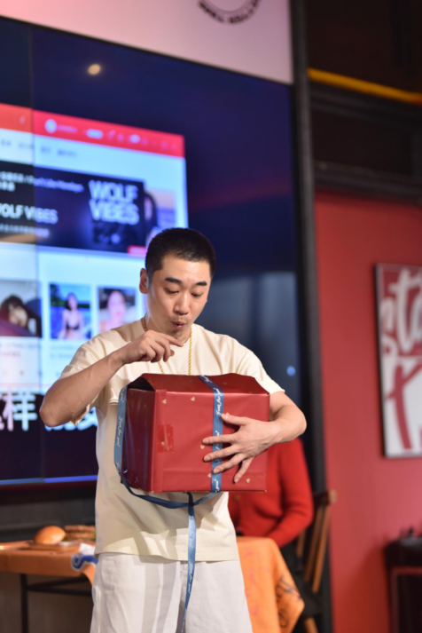 都市爱情爆笑舞台剧《早晚爱情》演出项目概况397.png
